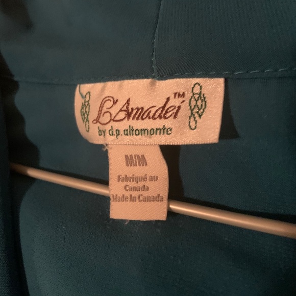 Blouse - Picture 2 of 4